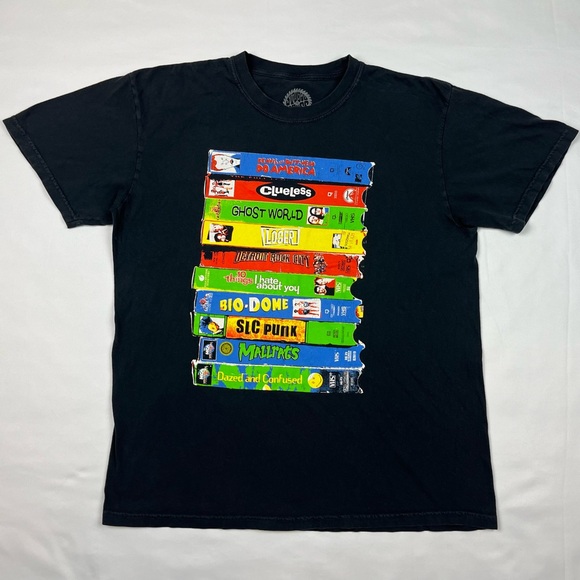 Studio House VHS or Die 90s Stack T-Shirt Large Mallrats Clueless Bio Dome B8 - Picture 1 of 7